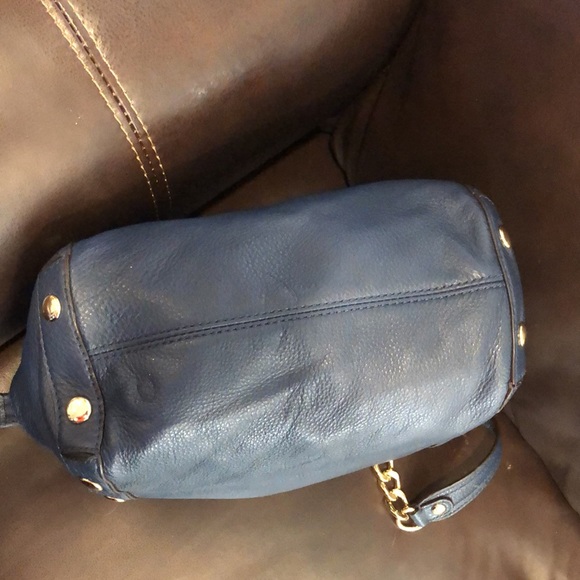 MICHAEL KORS Gold Studded Navy Blue Tumbled Leather Side Pocket Shoulder Bag NWT - Picture 13 of 16